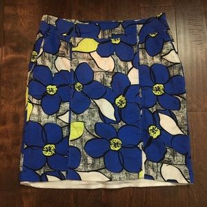 Floral skirt with pockets